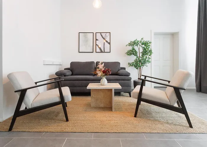 Oona Design - Messe Apartman *