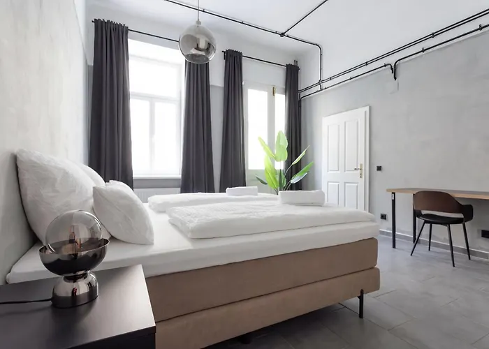 Oona Design - Messe Apartman